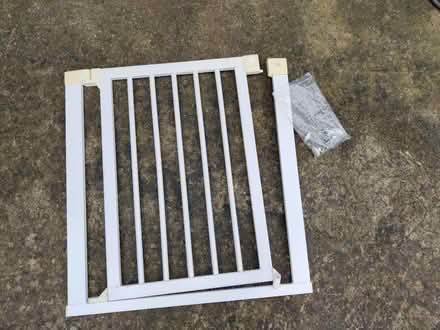 Photo of free Stair gate - push fit (Headington OX3) #1