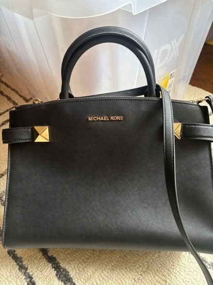 Photo of free Michael Kors bag (Rego Park) #1
