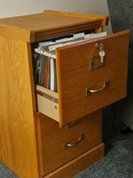 Photo of free Small filling cabinet (SN3 Walcot) #1