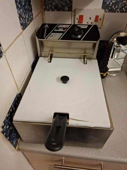 Photo of free Professional deep fat fryer (L25 Woolton) #2
