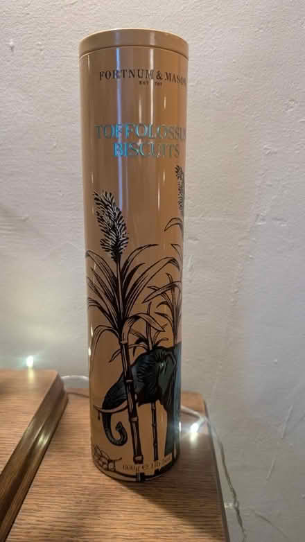 Photo of free Fortnum Mason tin (Desford LE9) #1