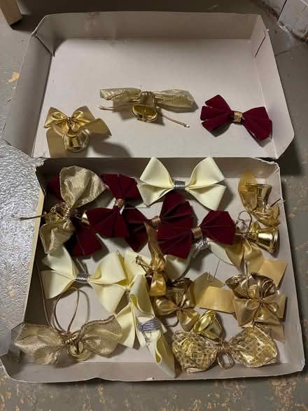 Photo of free Christmas bows and bells (Bronte area) #1