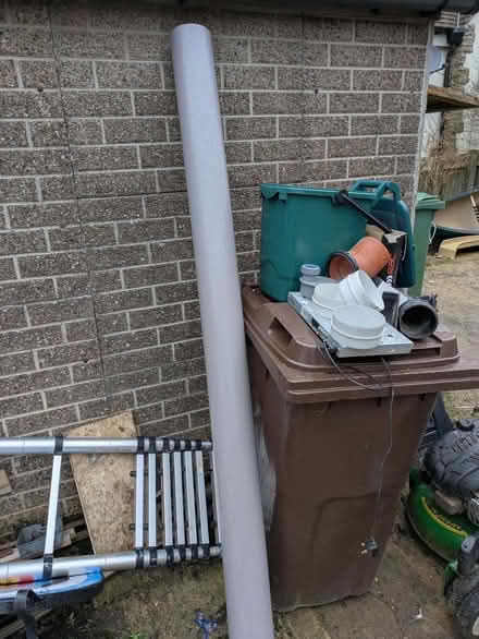 Photo of free Ventilation tube plus three straight connectors (Beckley OX3) #1