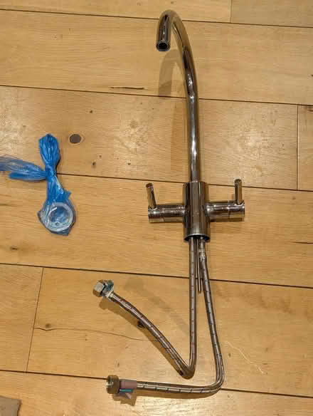 Photo of free Mixer kitchen tap (probably chrome) (Wimbledon Park (SW19)) #2