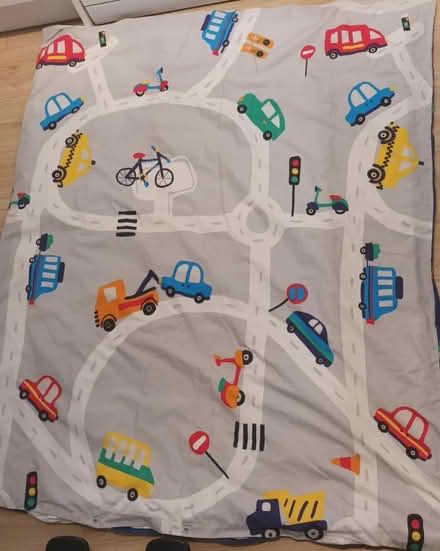 Photo of free Bundle: Cotbed duvet, duvet covers (SW11) #1