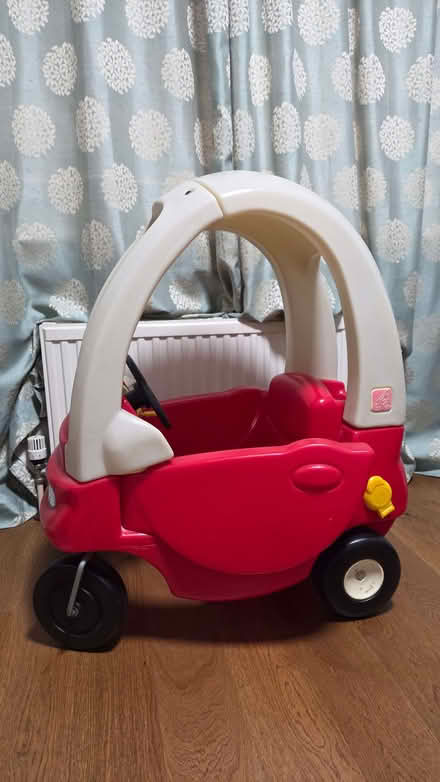 Photo of free Step2 kids ride-on car for toddlers (Woking GU21) #1