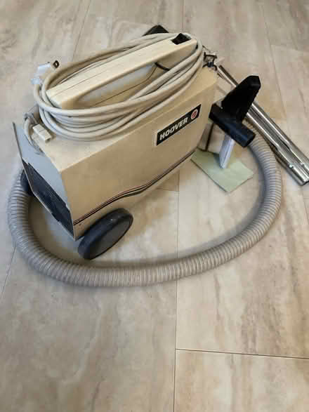 Photo of free Hoover vacuum cleaner (Mortimer & Coxwell) #2