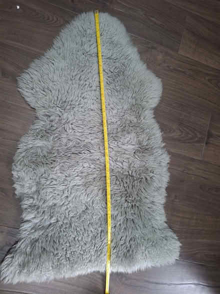 Photo of free Small grey rug (Cotteridge B30) #2
