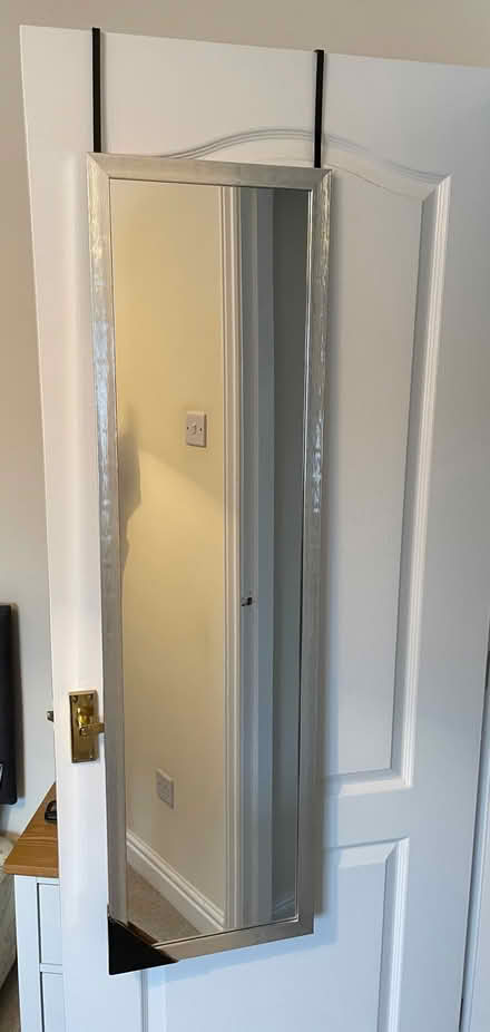 Photo of free Full length mirror that will hang off door (Shelton SY3) #1
