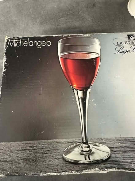 Photo of free Set of 6 vintage wine glasses (East molesey) #4