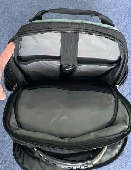 Photo of free SwissGear 17β laptop rucksack (Alford, Aberdeenshire (AB33)) #4