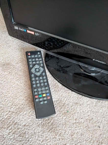 Photo of free Small 21" tv (Hartford CW8) #4