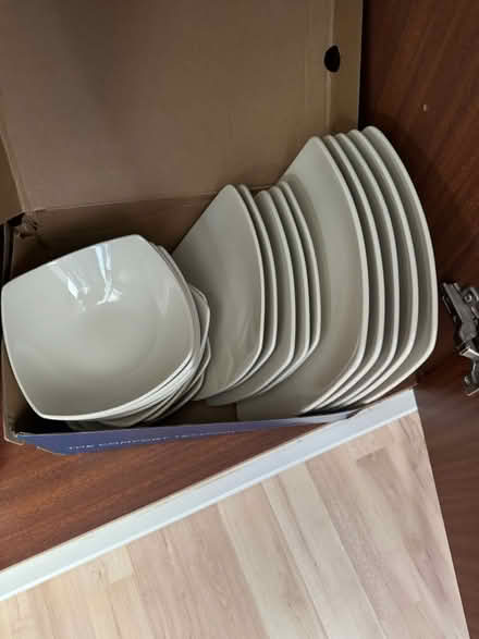 Photo of free M&S Crockery (Ampthill) #1