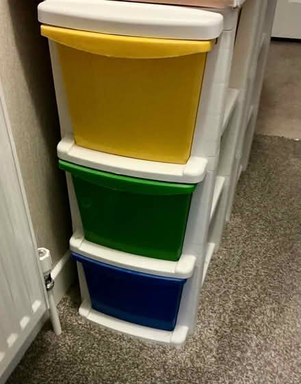 Photo of free 2 sets of 3 drawer units (Blewbury OX11) #1
