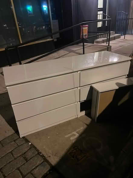 Photo of free Curb alert: White chest of drawers (Upper East Side) #1