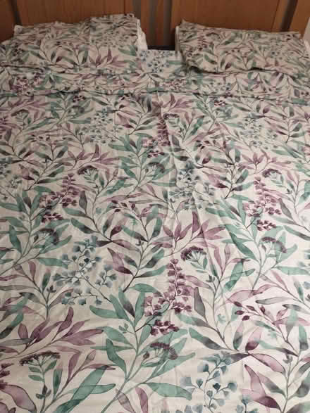 Photo of free Duvet cover and pillowcases (Chesterton CB4) #1
