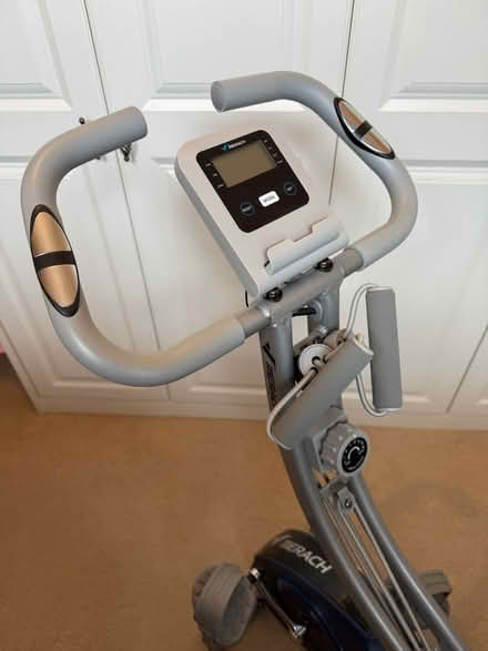 Photo of free Exercise bike! Good working order (Battersea SW11) #2