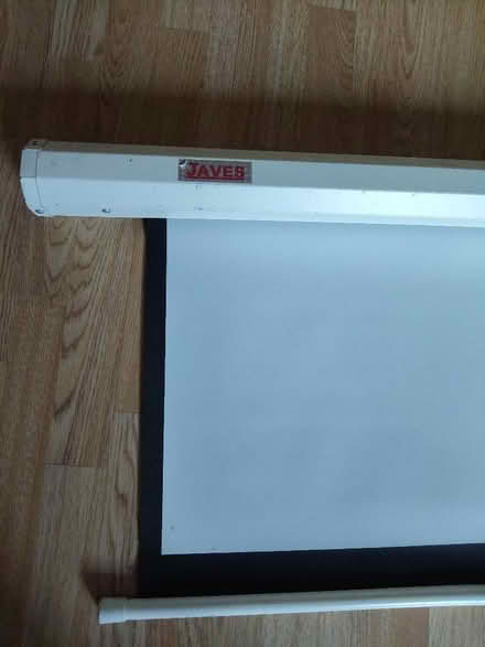 Photo of free Screen projector (Seven Sisters N15) #1