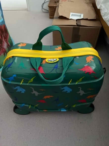 Photo of free Children’s suitcase (Ladywell SE4) #1