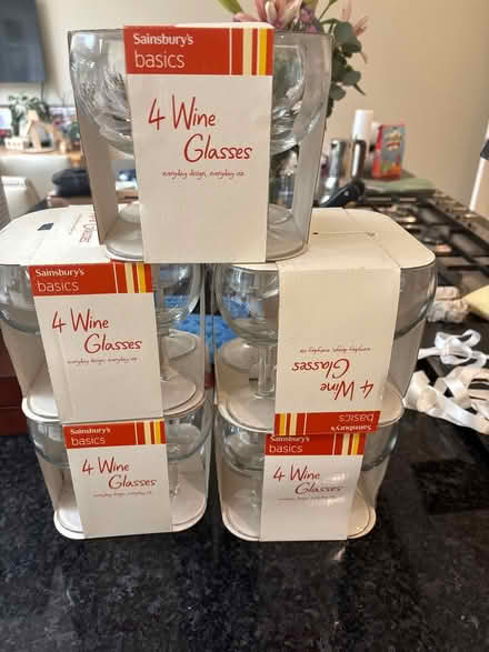 Photo of free 20 matching wine glasses (Southfields SW19) #1