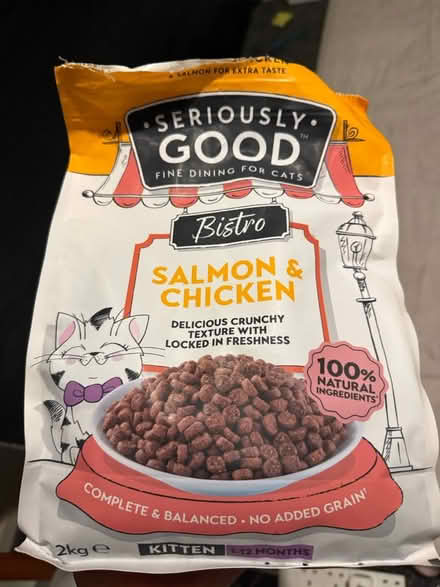 Photo of free Kitten Salmon and Chicken dry food (Burnbank Hamilton ML3) #1