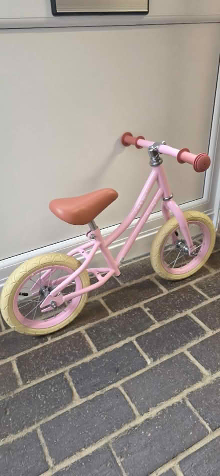 Photo of free Balance bike (Woodcote Rg8 0sg) #1