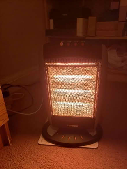 Photo of free Problem heater, please see details (Kenton HA3) #1