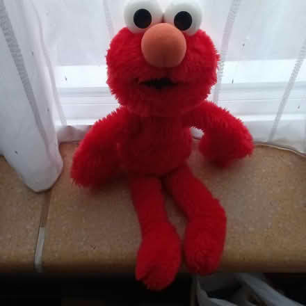 Photo of free Elmo soft toy (Crawley RH10) #2