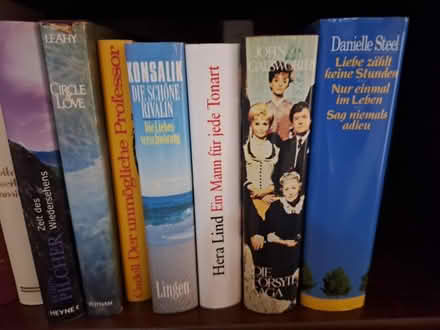 Photo of free German language fiction books (Hanworth TW13) #1