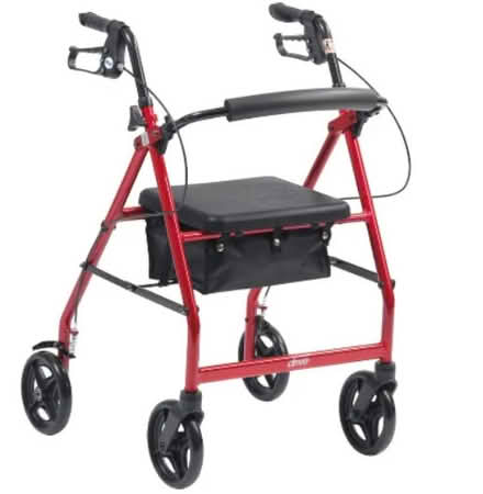 Photo of Walker with seat (Bridlington YO16) #1