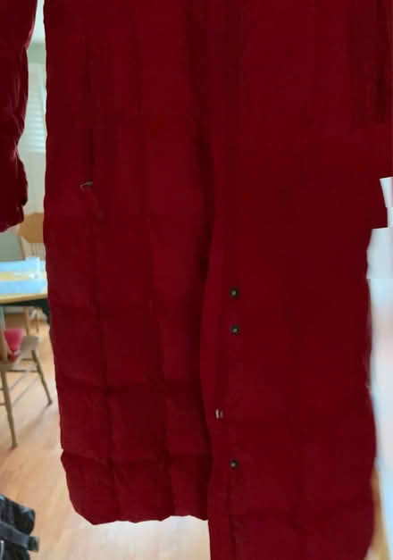 Photo of free Lands end woman’s winter coat (Neyagawa river glen, oakville.) #3