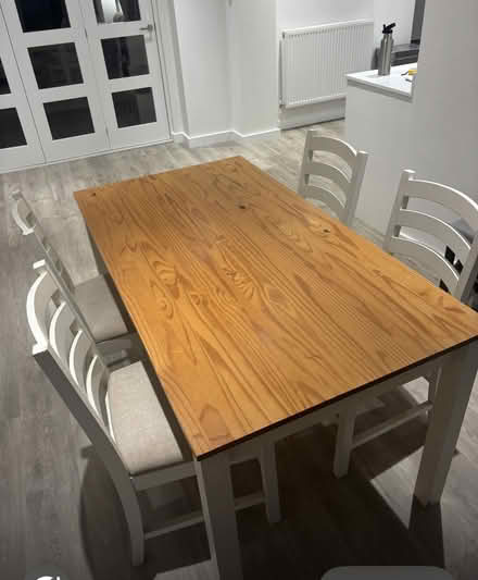 Photo of free Table & chairs (Dunstable LU6) #3