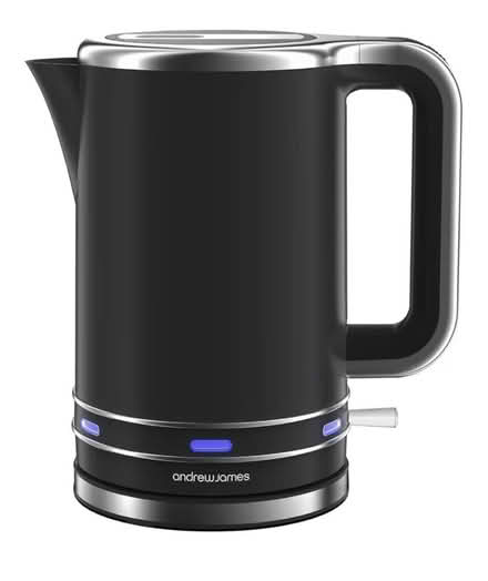 Photo of Microwave and electric kettle (RM15 5NN) #2