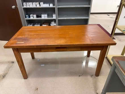 Photo of free Work table (Near Slack and Merivale) #1