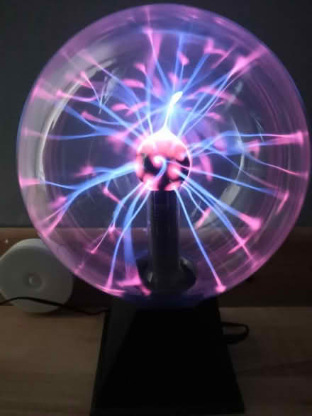 Photo of free Large Plasma lamp (Loughborough LE11) #2