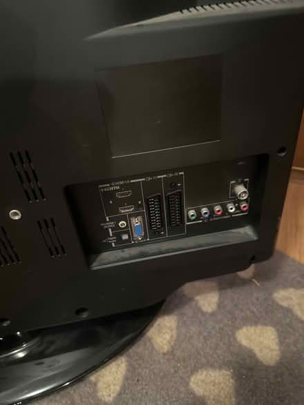 Photo of free Toshiba TV (Fernhill Heath WR3 7PU) #3