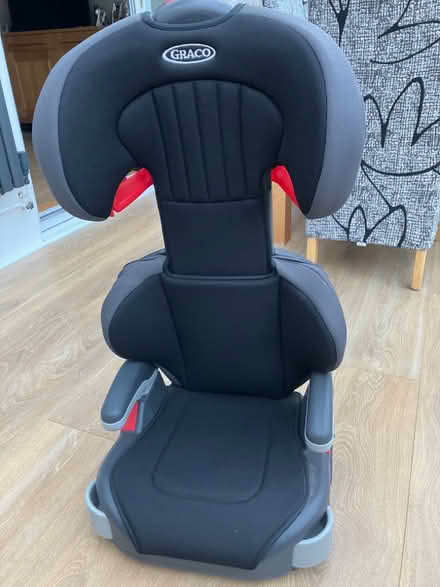 Photo of free Child car booster sea (Wokingham RG40) #2