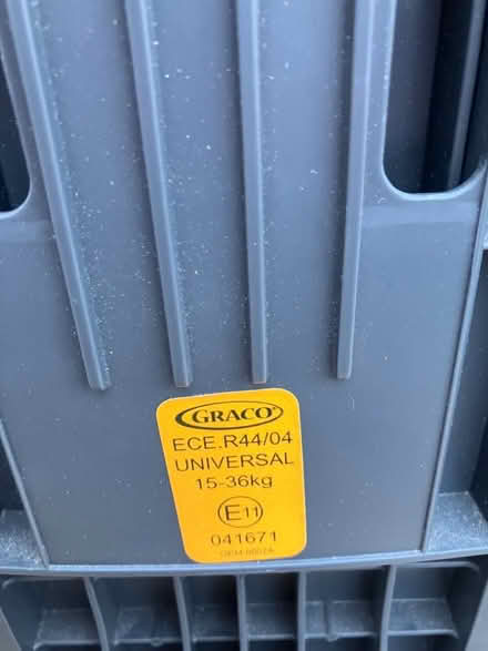 Photo of free Child car booster sea (Wokingham RG40) #3