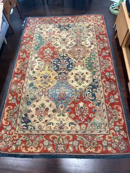 Photo of free 5’ x 8 ‘ rug (Jones Hill/Dorchester) #1