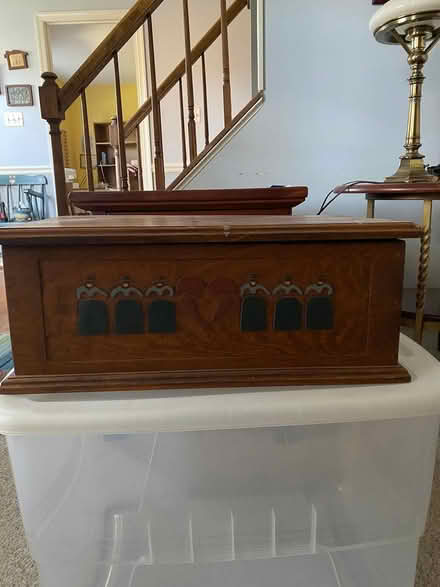 Photo of free Wooden Decorative Box (East side of Columbia) #1