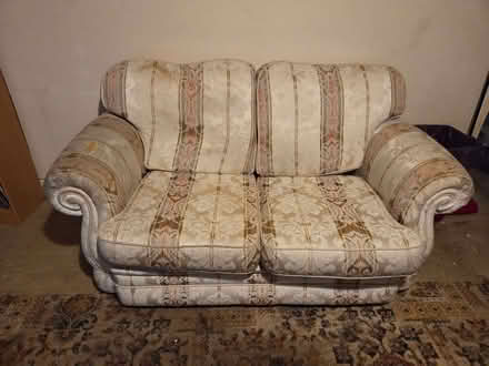 Photo of free Settee (Winyates West B98) #1