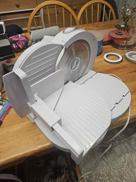 Photo of free Electric Slicer (Tardebigge, B97) #1