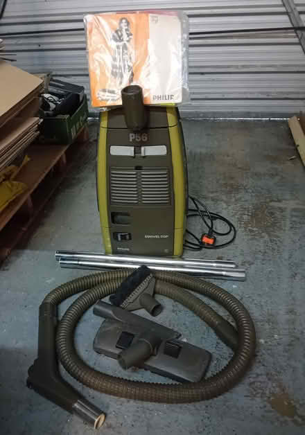Photo of free Vacuum cleaner (Greenford UB6) #1