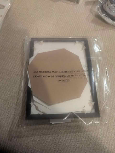 Photo of free Flower pressing frame (Longbridge B31) #2