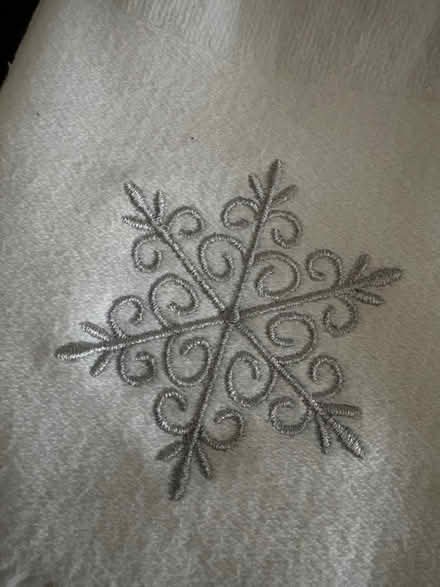 Photo of free Snowflake hand towels (Bridgeport, Kitchener) #2