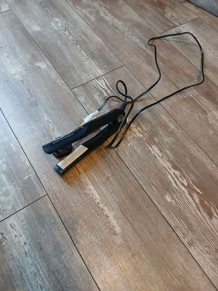 Photo of free Hair Straighteners (Halewood L26) #2