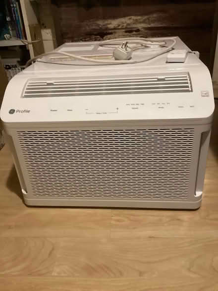Photo of free GE clearview air conditioner (Allen Pond area of Bowie) #2