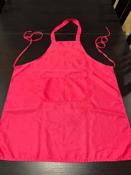 Photo of free Pink Apron (Highland Ave, RWC) #1