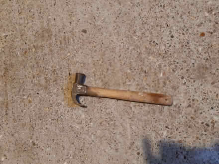 Photo of free Hammer (TN24) #1