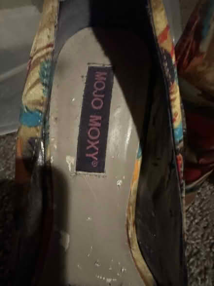 Photo of free Peep toe pumps size 9 (Severn) #2